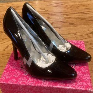 Ellie-NIB-80s/rocker heels, size 8
